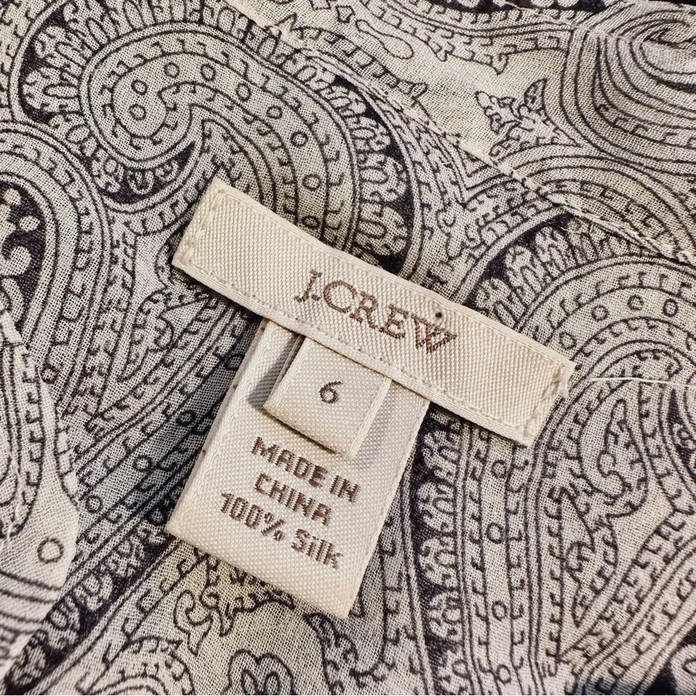 J. Crew 100% Silk ‘Faded Paisley Flouncette Blouse’ in White & Black Size 6